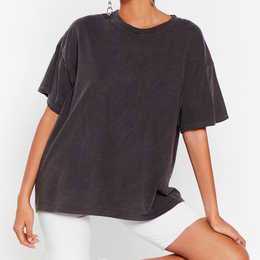 Charcoal crew neck tee